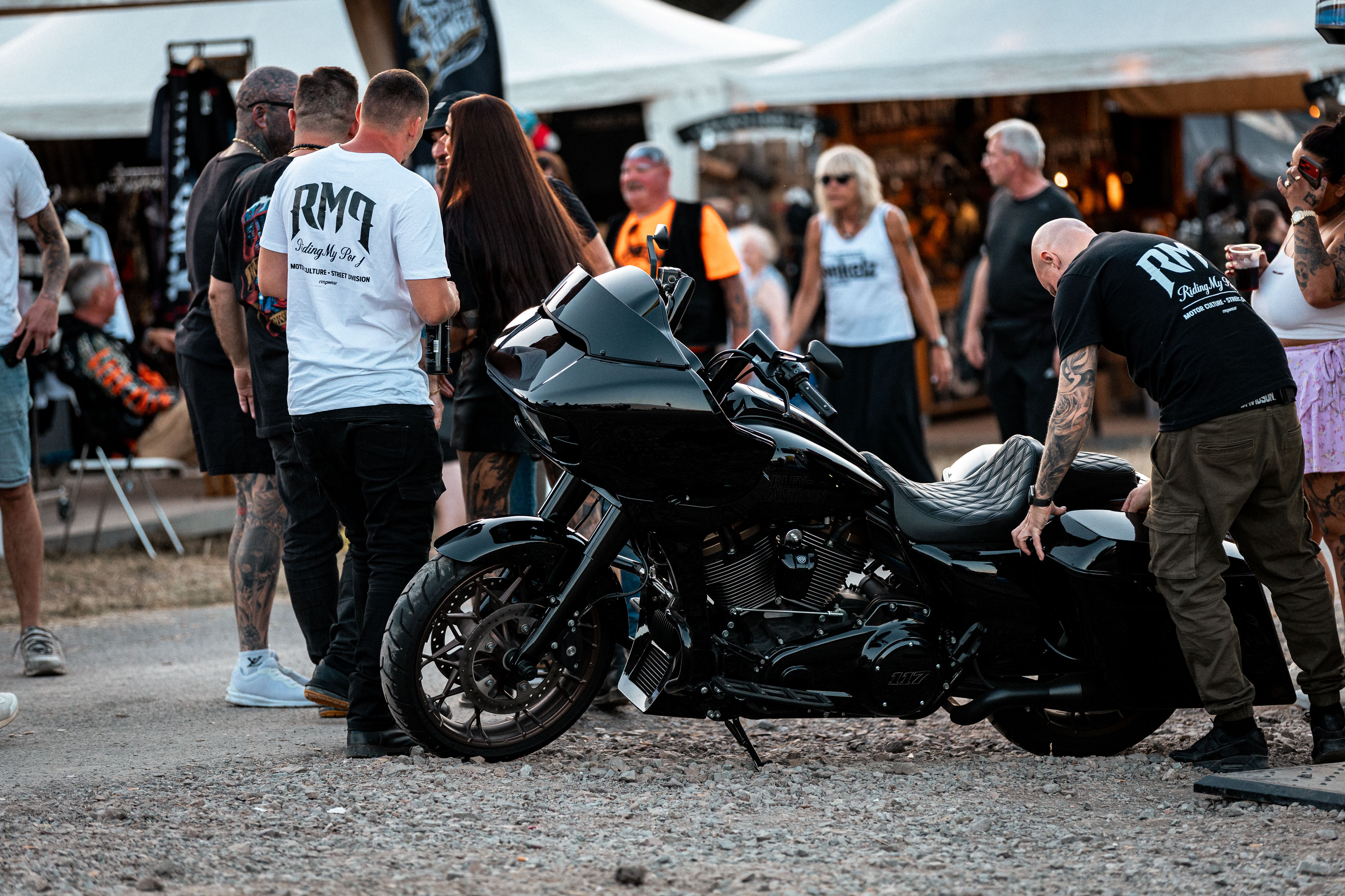 Dealer Area - ©Anna Gala Photography