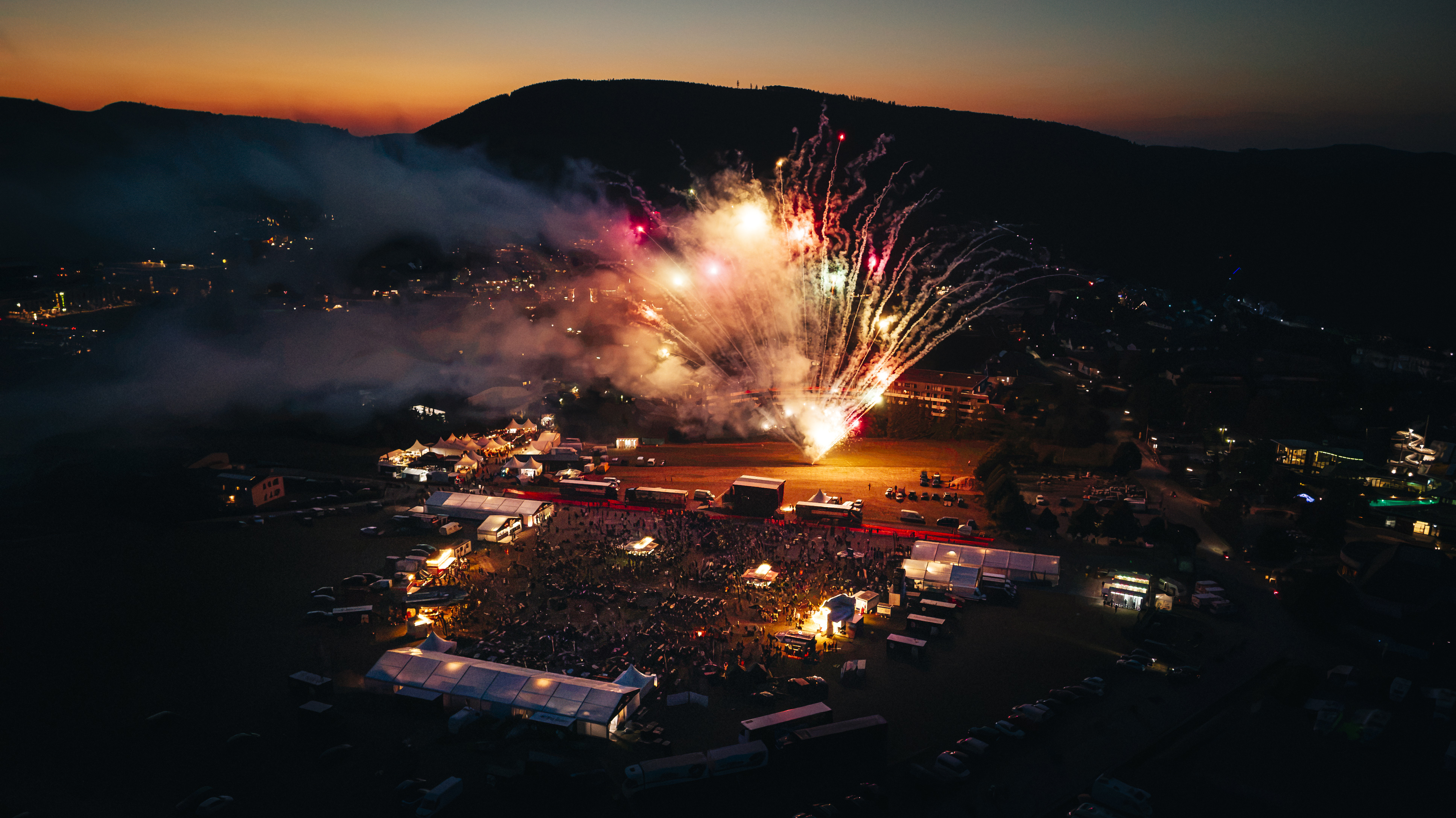 Feuerwerk HARLEY DAYS - ©Amy Lee Photography